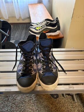 Converse all stars High-Top Star Print Canvas Sneakers - Navy & Black